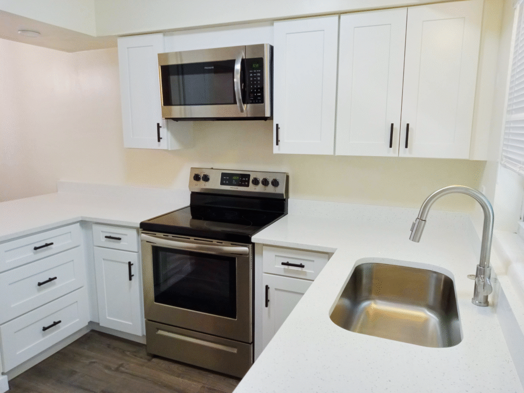 Kitchen of Knowles-5